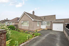 6, Easterdown Close, Plymouth PL9 8SS