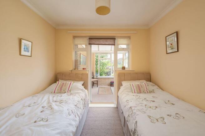 2 bed Semi-Detached Bungalow for sale Image 10