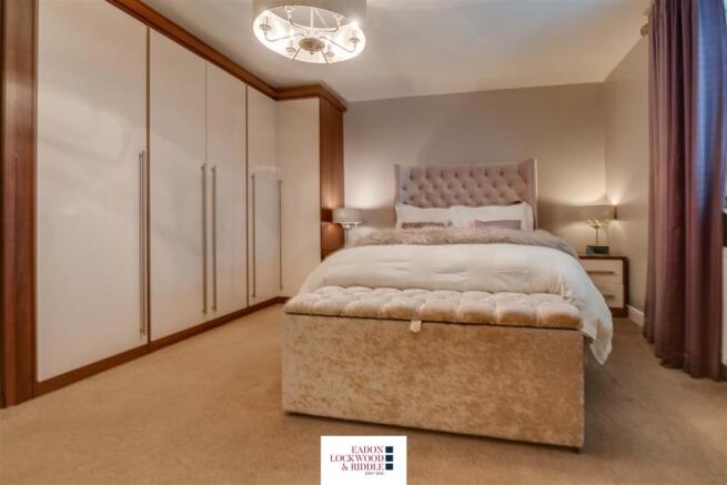 Master Bedroom 2.jpg