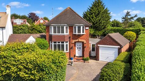 Elm Walk, Radlett, WD7