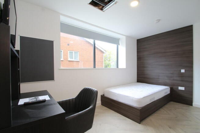 Bedroom'