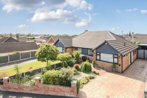 10, Derwent Avenue, Garforth, Leeds LS25 1HN