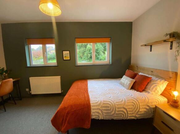 WhatsApp Image 2025-10-03 at 16.35.09_27c57bae.jpg