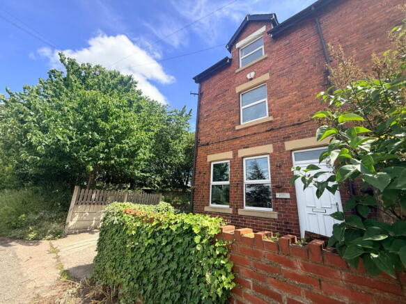 3 bed Semi-Detached for sale in barnsley
