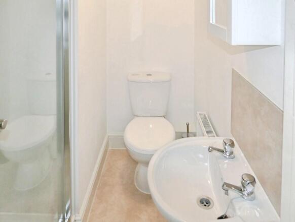 21c13dd2-showeroo...