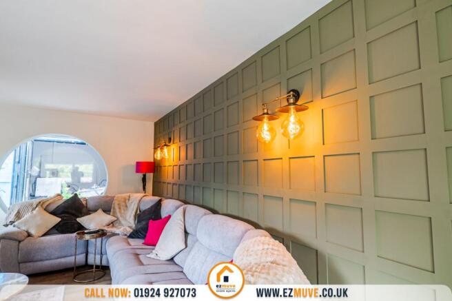 5 bed Detached for sale Image 6
