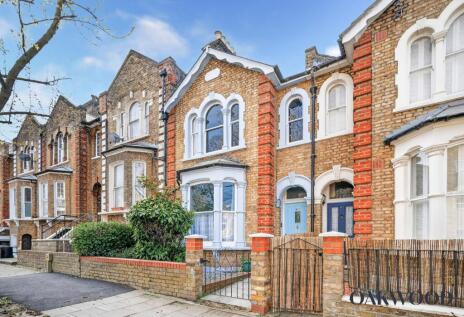 Bouverie Road, London, N16