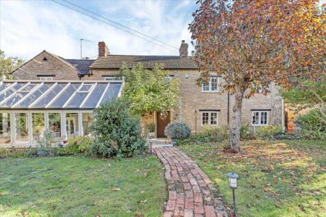 Bougainvillea Cottage, Dag Lane, Bozeat