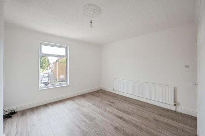 2 bed End of Terrace for sale Image 9