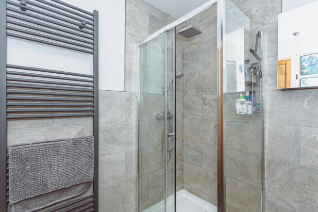 Family Shower Room