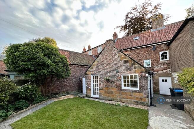 Idyllic Countryside Cottage w Private Rear Garden 