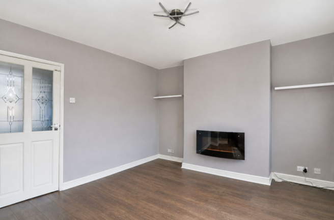 3 bed Terraced to rent Image 4
