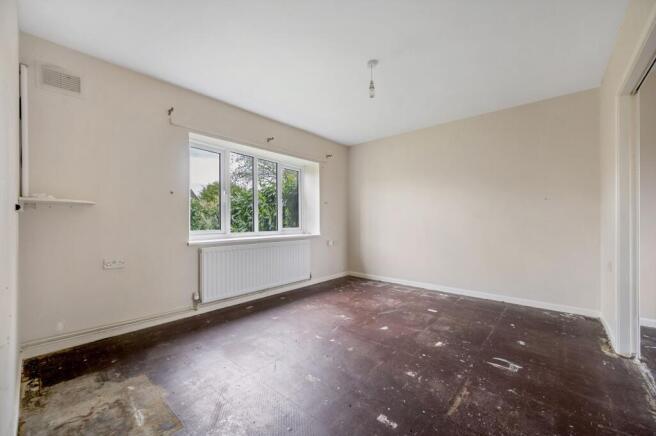 West Road, Tallington, PE9 photo 4
