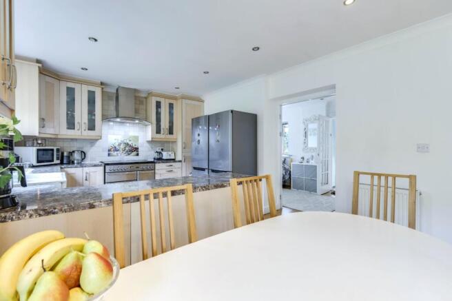 3 bed Bungalow for sale Image 7