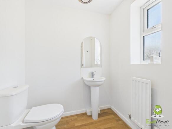 EweMove Estate Agents Basingstoke -Brockham Grange