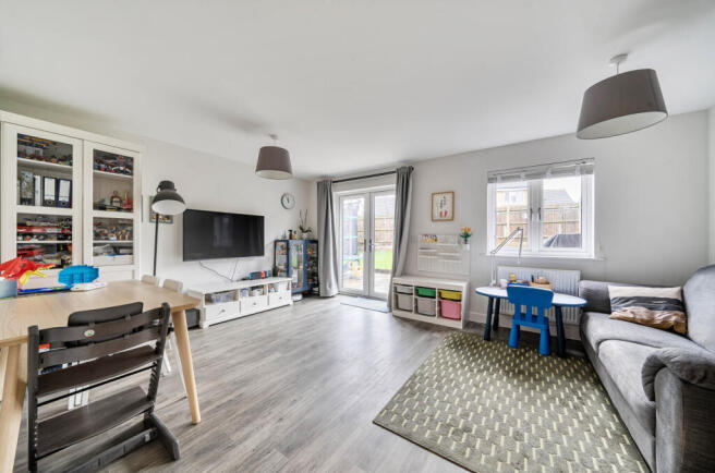 1400864-15-6985f5...