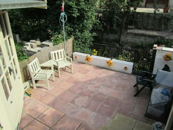Photo 8
