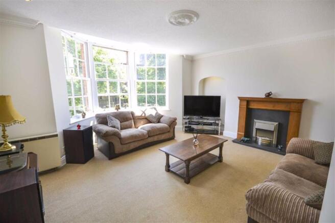 SITTING ROOM