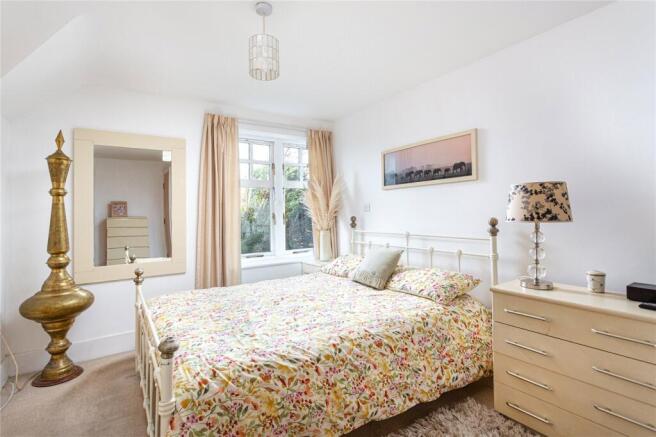 2 bed Apartment for sale Image 7