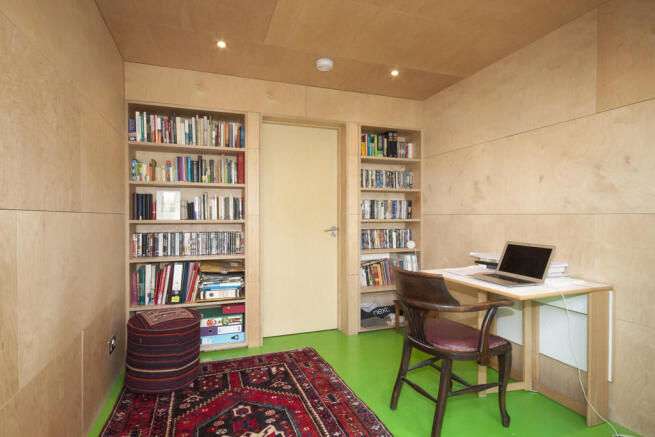 Photo 6