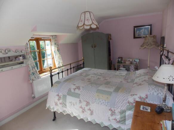 FOR SALE PL15 8NS