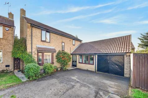 NN4 0SS, Brashland Drive, East Hunsbury