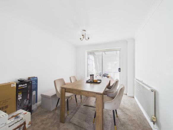 Groombridge Crescent, Littleover photo 4
