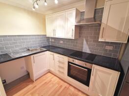 Flat 39, Brunel Court, Walter Road, City Centre, Swansea SA1 5RS