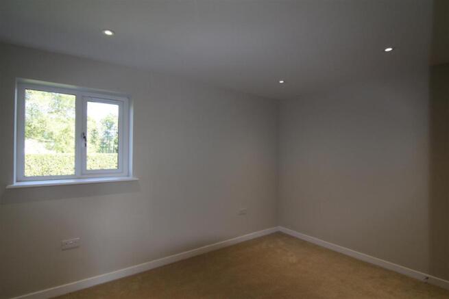 Bedroom 2.JPG