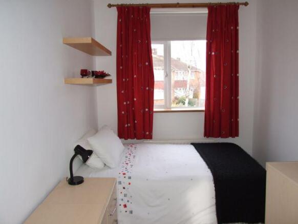 Photo 10