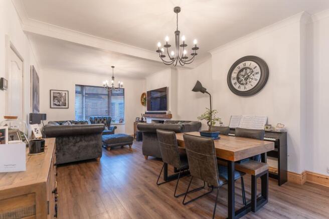Lounge/diner