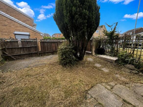 2 bed Terraced for sale Image 11