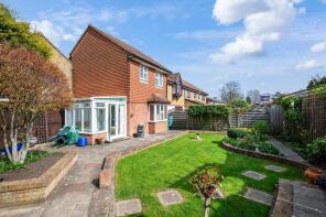 4, Douglas Mews, Banstead SM7 2DJ