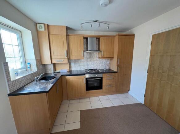 manor court 3 kitche