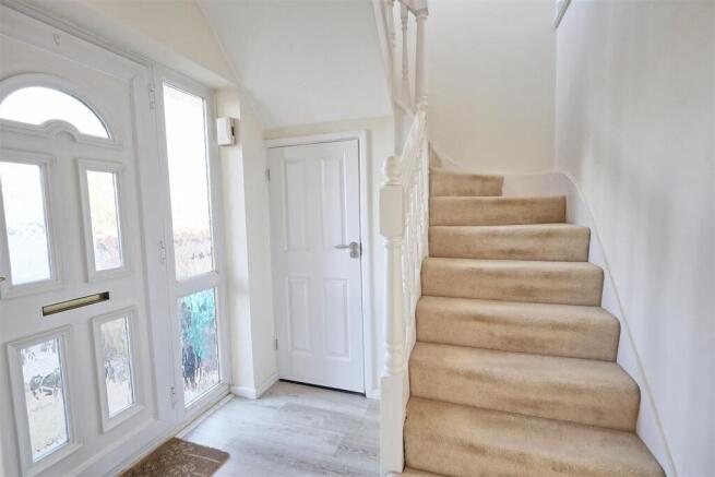 ENTRANCE HALLWAY