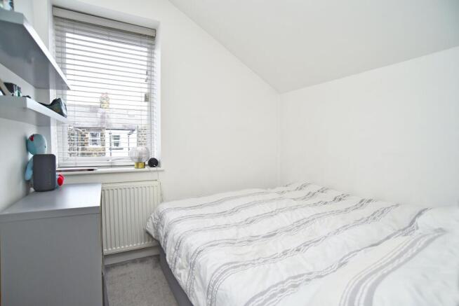 3 bed House for sale Image 10