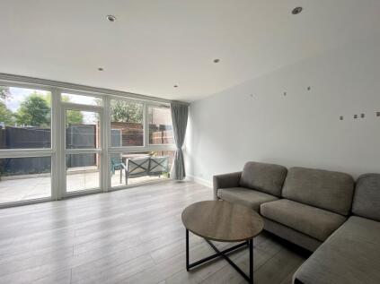 Marlborough Road, Upper Holloway