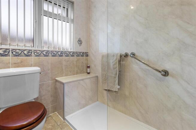 shower room #2.jpg