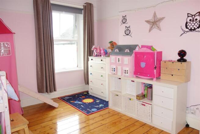 bedroom pink.JPG