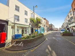 7b, William Street, Herne Bay CT6 5EW
