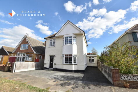 Preston Road, Holland on Sea CO15 5JT