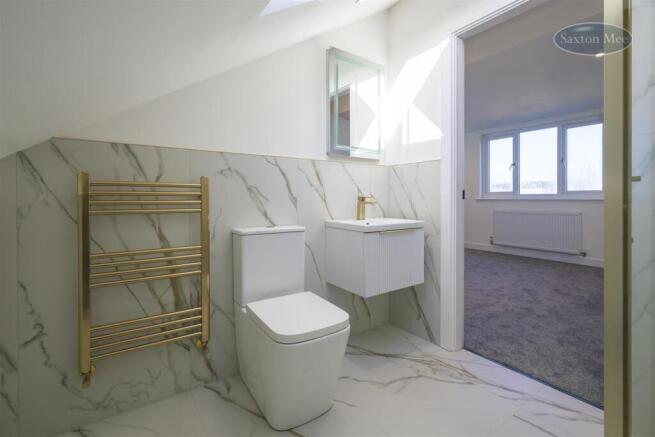 4 bed Semi-Detached for sale Image 7