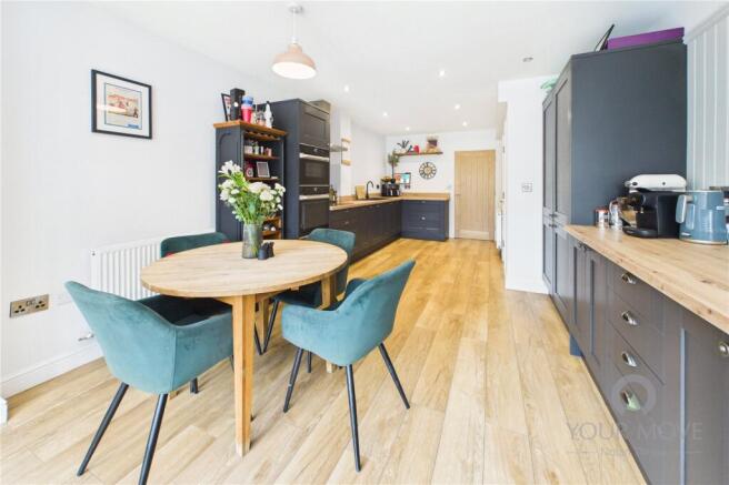 Kitchen/Family Room