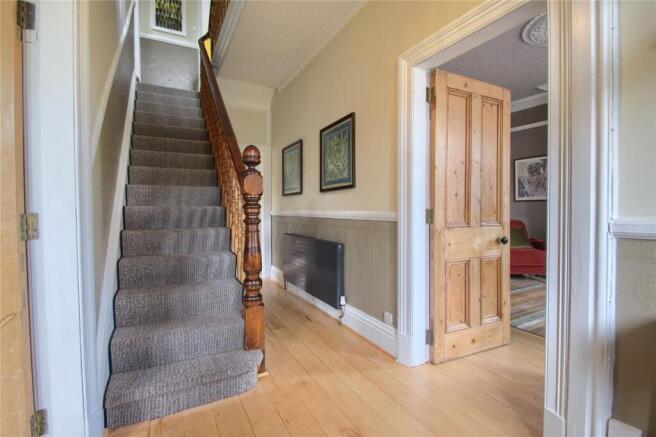 4 bed Detached for sale Image 4