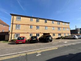 11, Round House Court, Hobbs Close, Waltham Cross EN8 0BU