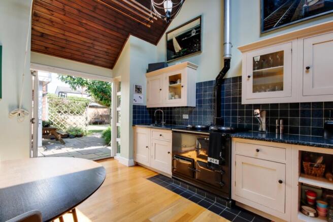 Kitchen/Breakfast Rm