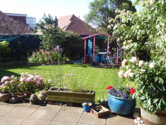 Photo 43