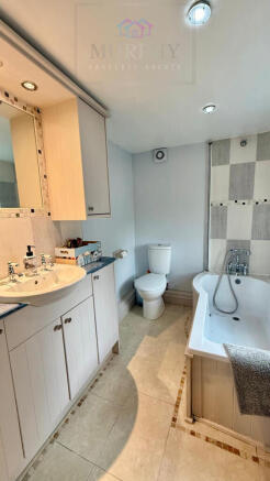 4 bed Detached for sale Image 12