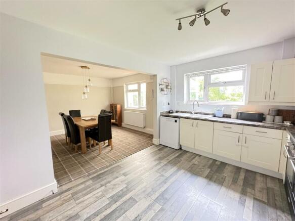 Dining Kitchen