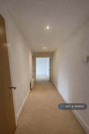 2 bed Flat to rent Image 7